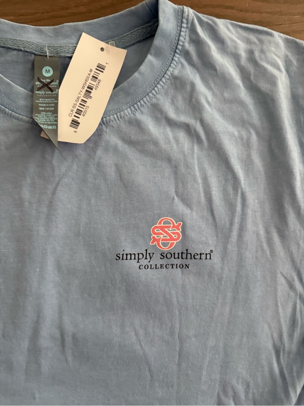 Simply Southern shirt woman’s size medium “salty soul” dog ocean summer - Picture 6 of 9